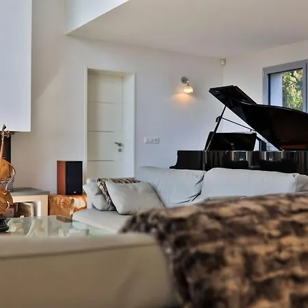 Brise Marine Villa